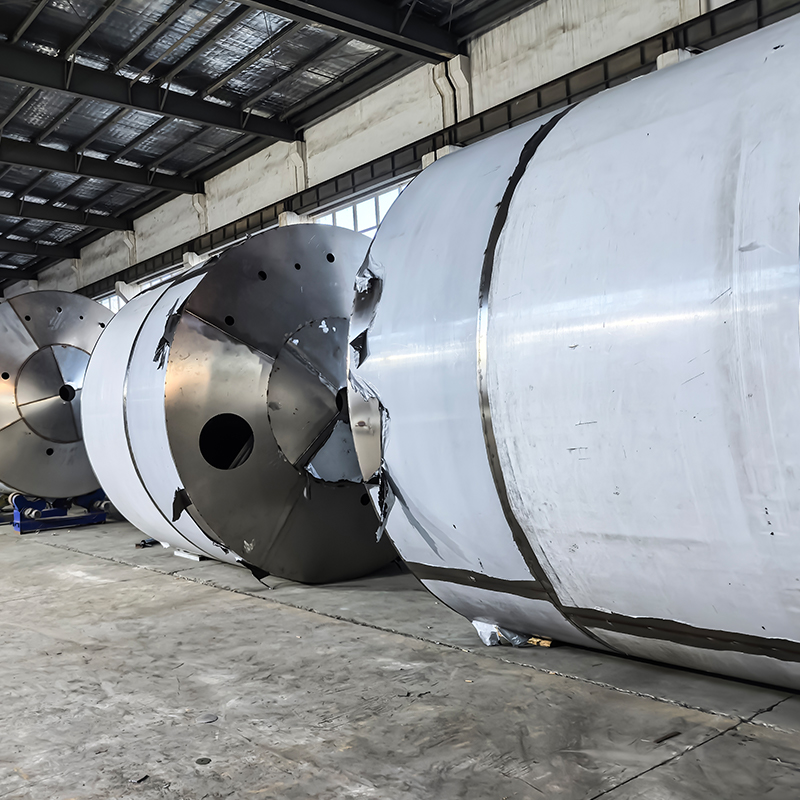 Roestvrijstalen opslagtanks